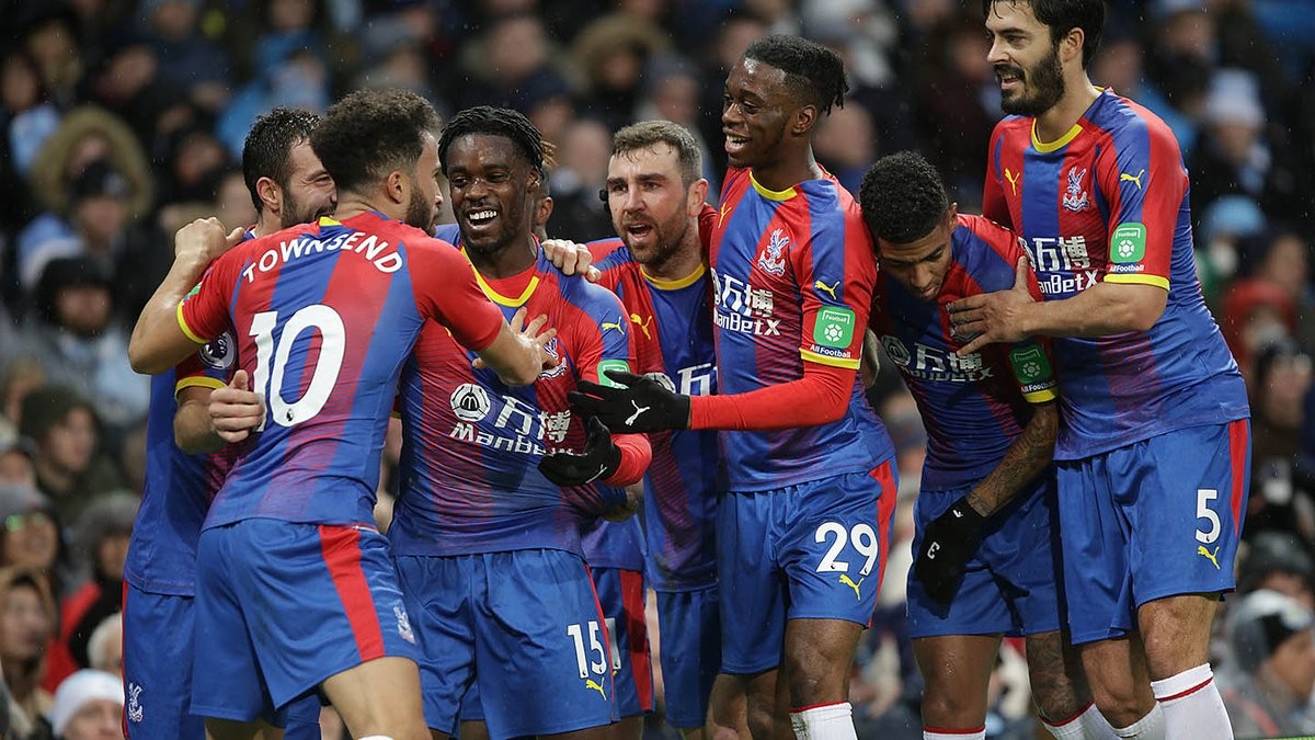 美记：鲍尔默对快船这帮人有种疯狂的执念，他们不会彻底重建（美媒：鲍尔默对快船这批球员极度执着，球队无意全面重建）