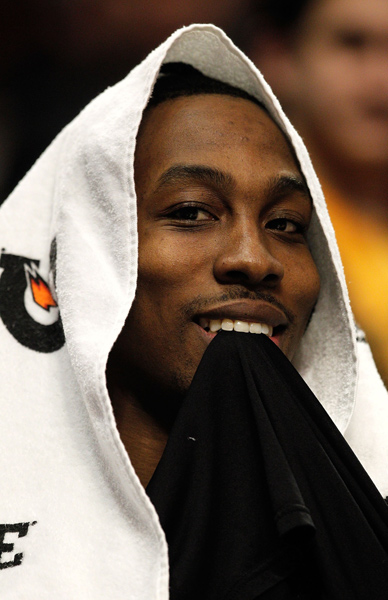 里弗斯透露字母哥短期内不会复出，雄鹿为普林斯申请伤病特例（里弗斯：字母哥近期不会回归，雄鹿为普林斯申请伤病特例）